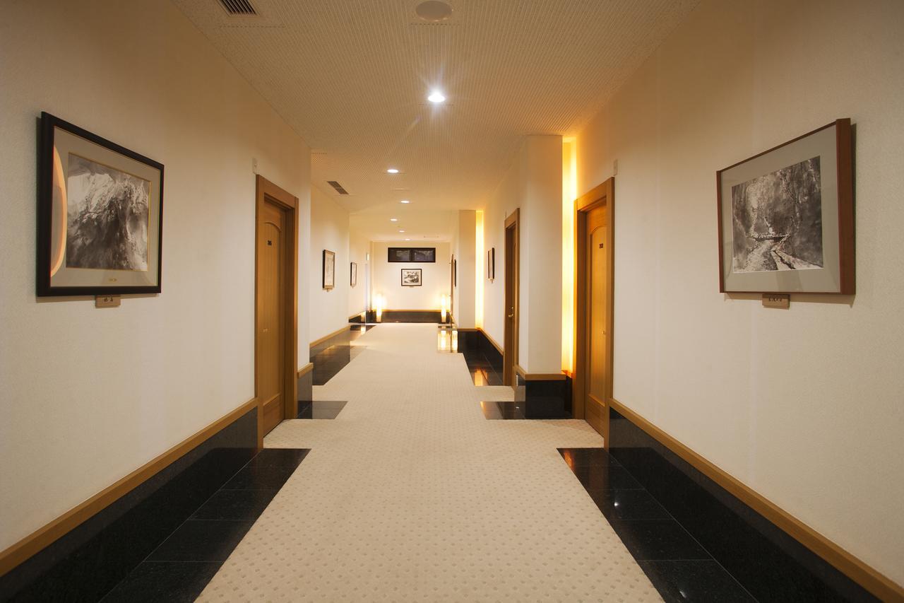 Nakao Kogen Hotel Kazaguruma Takayama  Exterior foto